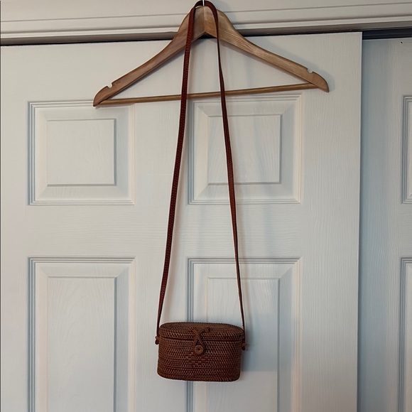 Woven Tan Crossbody Bag - Picture 3 of 3